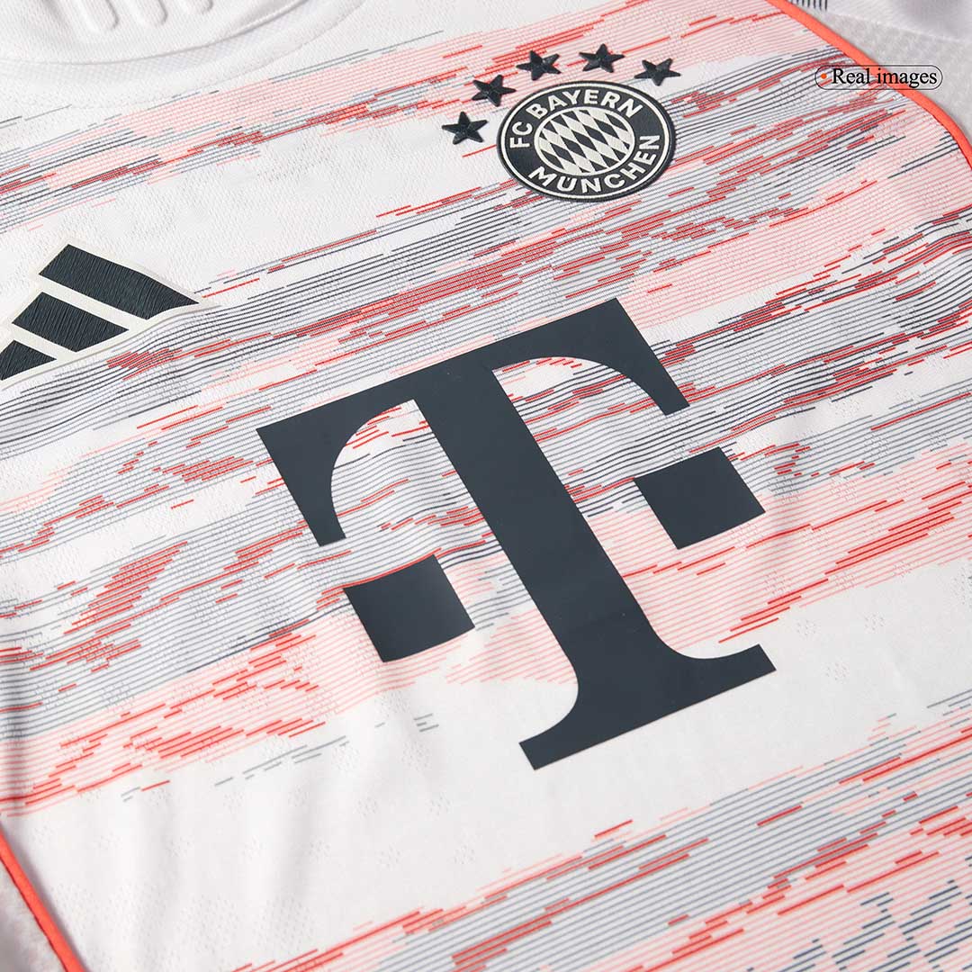 OLISE #17 München Uitshirt 2025/26 Wit Speler