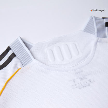VALVERDE #8 Real Madrid Domicile Maillot 2025/26 Authentique