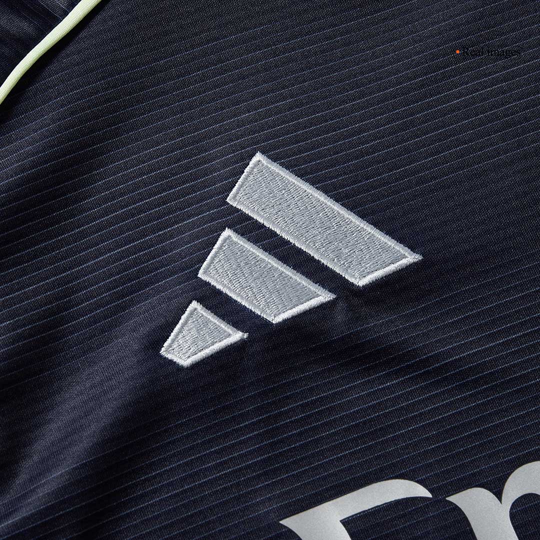 CAMAVINGA #6 Real Madrid Uitshirt 2025/26 Donkerblauw